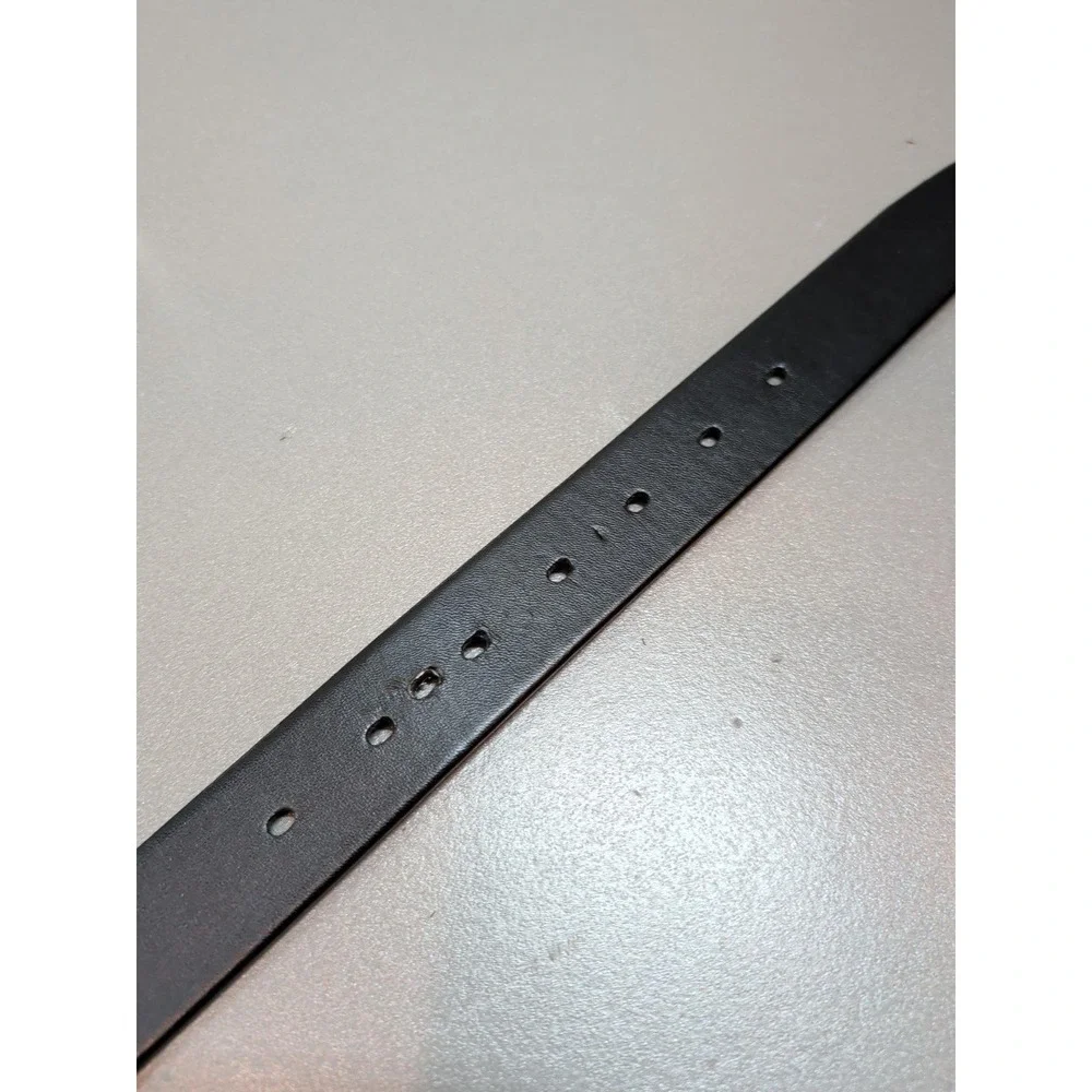 Perry Ellis Portfolio Mens Faux Leather Belt Black Silver Buckle 32-34 DP33111